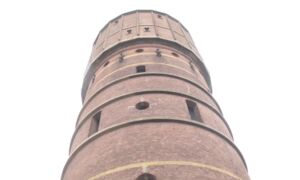 98609 Watertoren hoog en droog