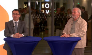 ALMELOOS PEIL MUSTAFA KOCABIYIK EN JAN VAN GORKUM still