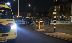 Bestuurder gaat er vandoor na ongeval Almelo