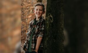 Boaz uit Almelo speelt in familiemusical Juf Braaksel
