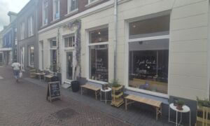 Boekencafe FRIDA in de Enschedese binnenstad Julian Vriend