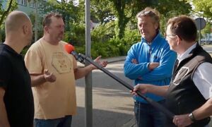 Buurbewoners beschrijven de afvaloverlast in de Vlierstraat