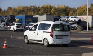 DE Lutte 20251108 01