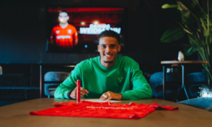 Daouda Weidmann tekent bij FC Twente FC Twente Media