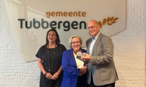 Glasrijk jubileumkunstwerk