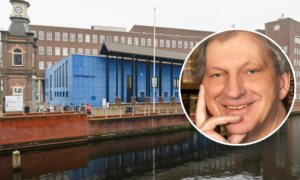 Header afbeelding rechtbank met Fred van der Winkel