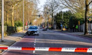 20260227 Ongeval aanrijding Enschede Deurningerstraat Lijsterstraat