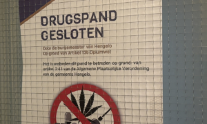 IMG 0296 drugspand gesloten algemene foto poster v1