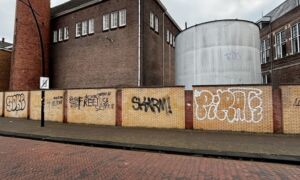 IMG 0541 graffiti kms terrein hengelo