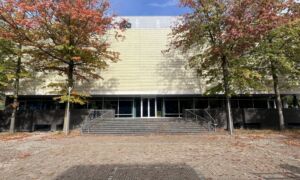 Het oude stadhuis dat tot theater wordt verbruikt