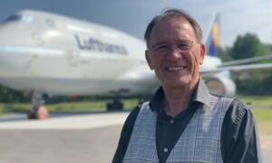 Jan Schuring algemeen directeur van Twente Airport Foto RTV Oost