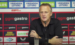John van den Brom gepresenteerd bij FC Twente