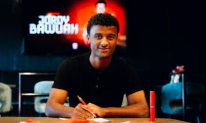 Jordy Bawuah FC Twente contractondertekening