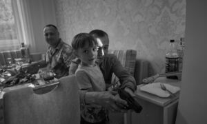 Oekraïne - pistool - jochie