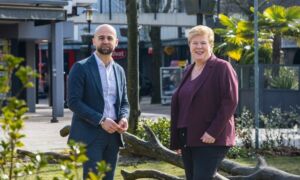 Milad Lahdo en Karin Stroeve