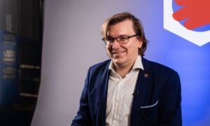 Oscar Escobosa Bosman Volt Gemeenteraadsverkiezingen 2026 LOGO