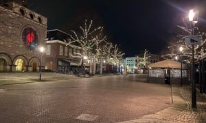 Oude Markt avondklok Coen Krukkert