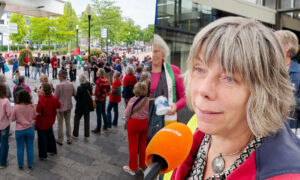 Sequence 02 00 00 00 01 Still001