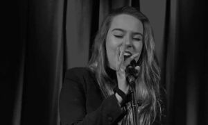 Singer songwriter Dian 2021 10 08 093258 fnin