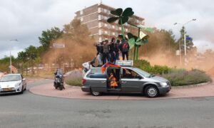 Supporters oranje Zuid ruzie 5 News United Dennis Bakker