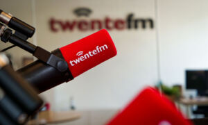 Twente FM Studio Stockfoto 1 Microfoon