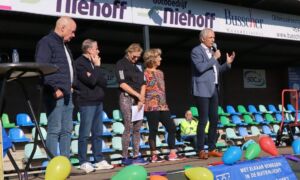 Wereldrecordpoging bewegen in de buitenlucht 20251001