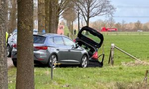 20230330 Auto achtervolging ongeval Aamsveenweg Enschede Glanerbrug News United Dennis Bakker