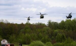 20240409 Helikopters Luchtmacht Defensie 112Twente Pascal Vlutters