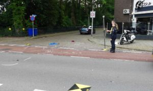 20240524 Ongeval brommer taxi Hengelosestraat Westerstraat News United Dennis Bakker