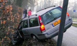 ongeval - aanrijding - auto