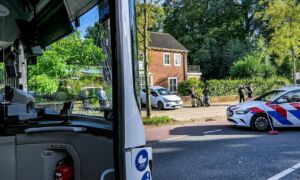 bus - botsing - auto