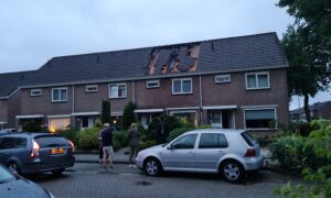 Woning Ankrot Enschede onbewoonbaar blikseminslag News United Dennis Bakker