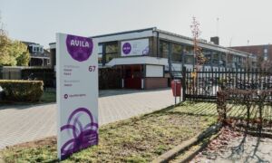 Avila college camrel hengelo