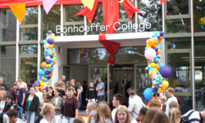 Bonhoefffer met lln
