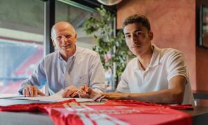 Contract younes taha jan streuer fc twente