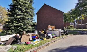 Dumping huisraad afval twente milieu handhaving