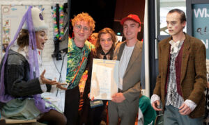 Enschedese theatermakers jeugdtheatergala prijs ezra koppejan en bram flick