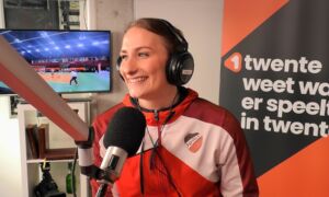 Esther huls apollo 8 volleybal