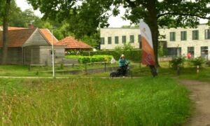 Evelien van der werff fietstocht ipso nije stichting