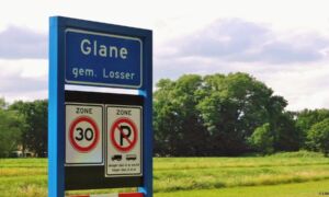 Glane plaatsnaambord 1