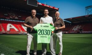 Joel drommel john van den brom erik ten hag contractondertekening 2026