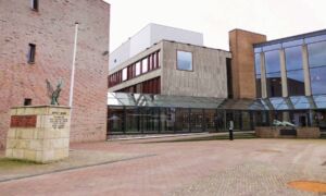 Oldenzaal oorlogsmenumont 2