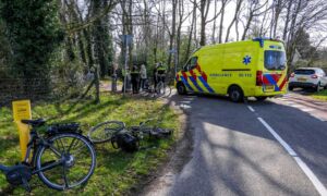 Ongeluk 20260306 enschede fietser knalhutteweg kuipersdijk