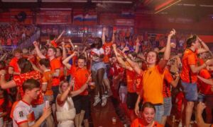 Oranje stadio tubberge OOST