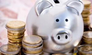 Piggy bank g7d0d3057c 1920
