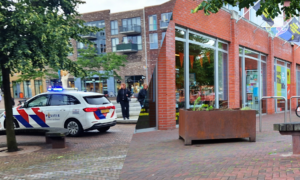 Politie plantenbakken marktplein