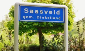 Saasveld plaatsnaambord