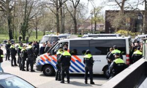 Supporters FC Utrecht aangehouden News United Dennis Bakker