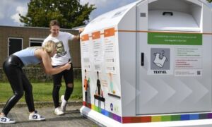 Thumbnail Twente Milieu zoekt nieuwe locaties textielcontainers in Hengelo Eric Brinkhorst