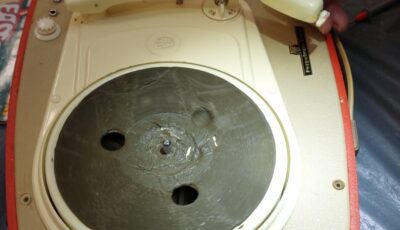 Kom met je kapotte spullen naar Repair Café Hengelo